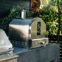 Summerset Built-In Outdoor Oven