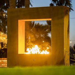 Williams See-through Corten Steel Outdoor Gas Fireplace