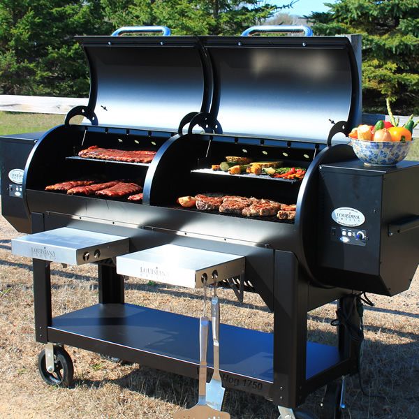 Louisiana Grills WH 1750 Whole Hog Wood Pellet Grill image number 7