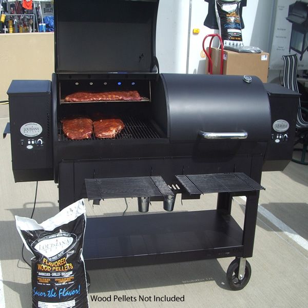 Louisiana Grills WH 1750 Whole Hog Wood Pellet Grill image number 9