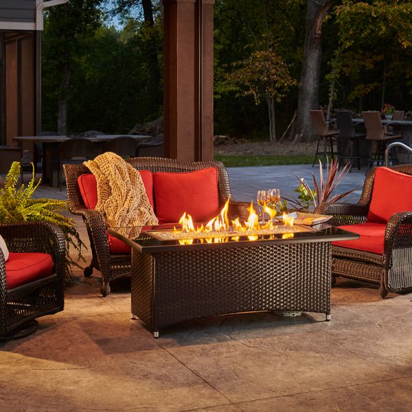 Patio table with center fire online pit